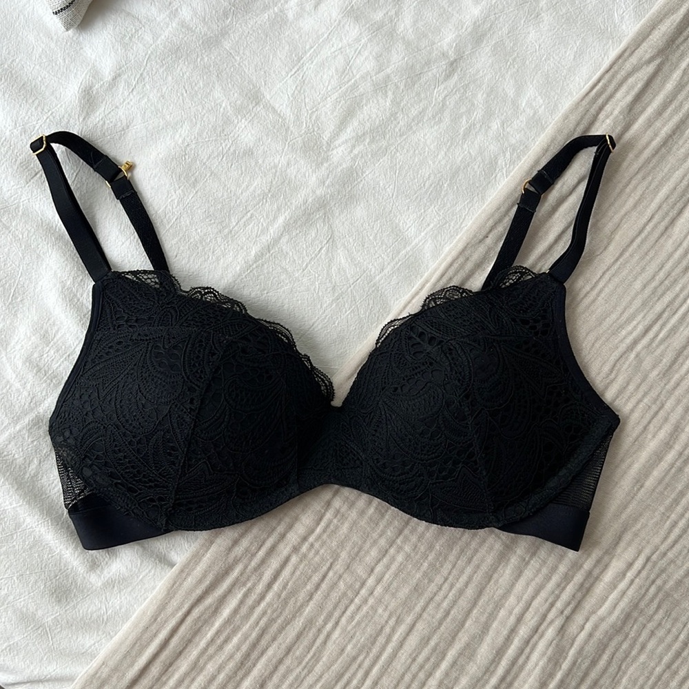 MOVING SALE Lively Padded Lace Bra